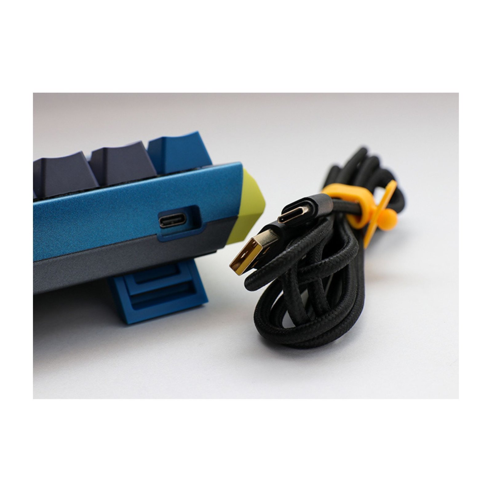 Ducky-One-3-Mini-RGB-DayBreak-Silver-Switch-Mechanical-Gaming-Keyboard-–-BlueYellow-3-1.jpg