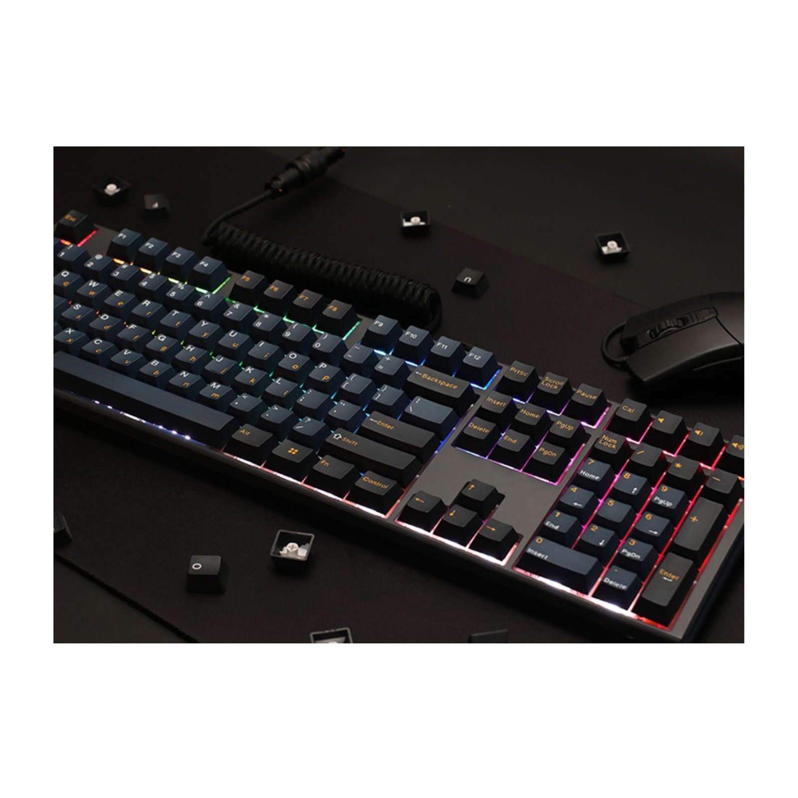 Ducky-One-3-Pro-Nazca-Line-60-Mechanical-Keyboard-–-Cherry-MX-Red-2-1.jpg