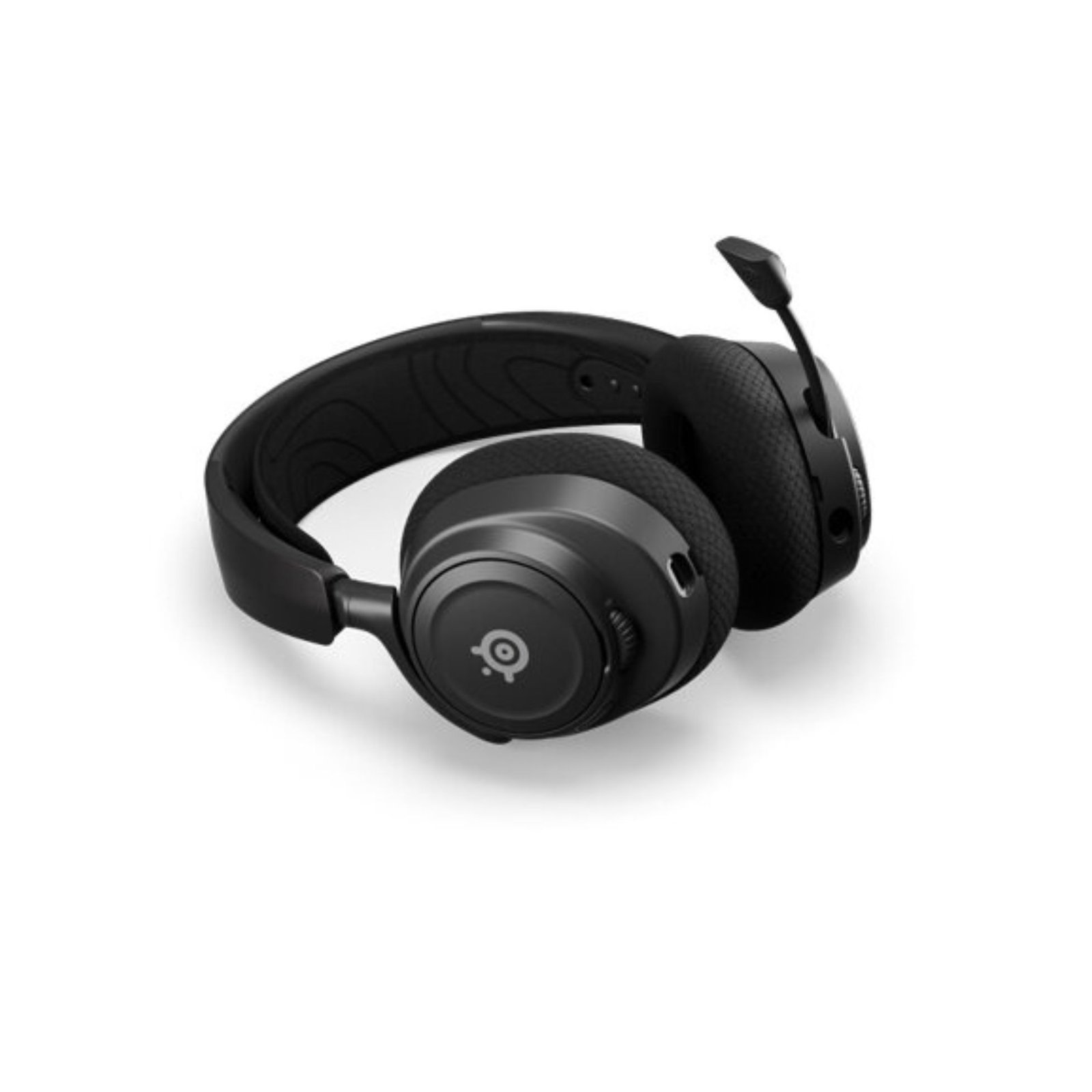 SteelSeries-Arctis-Nova-7-Multi-Platform-Wireless-Gaming-Headset-2.jpg